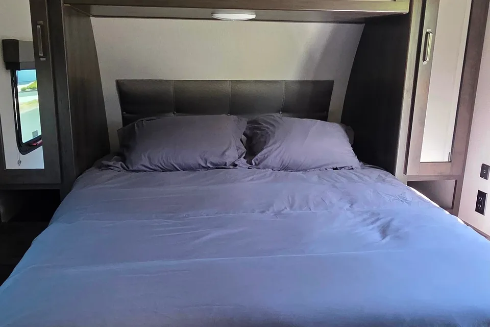 2021 Grand Design Xplor 265 bunk house family/pet friendly