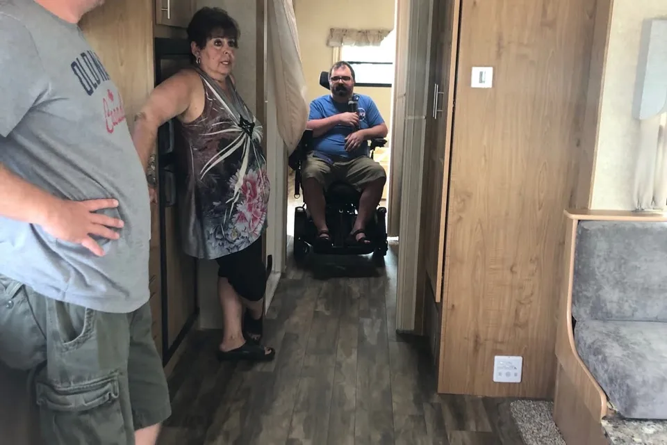 Wheelchair accessible RV travel trailer