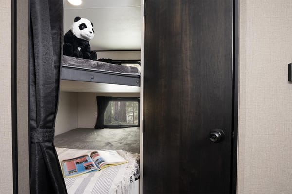 Cheerful 2024 Travel Trailer