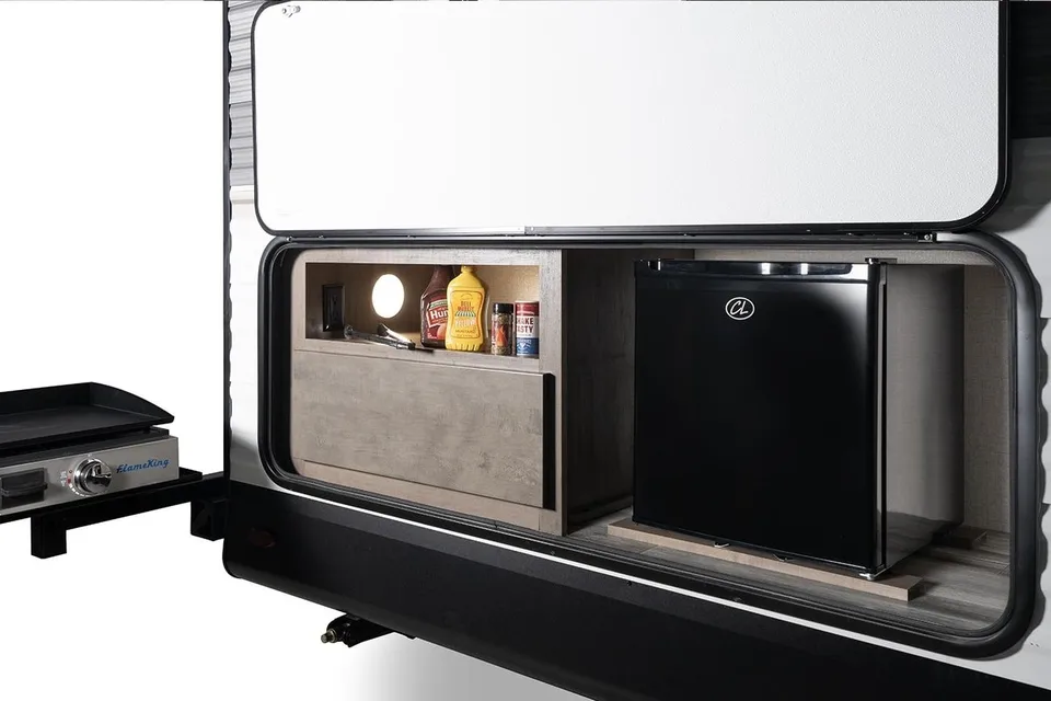 Cheerful 2024 Travel Trailer