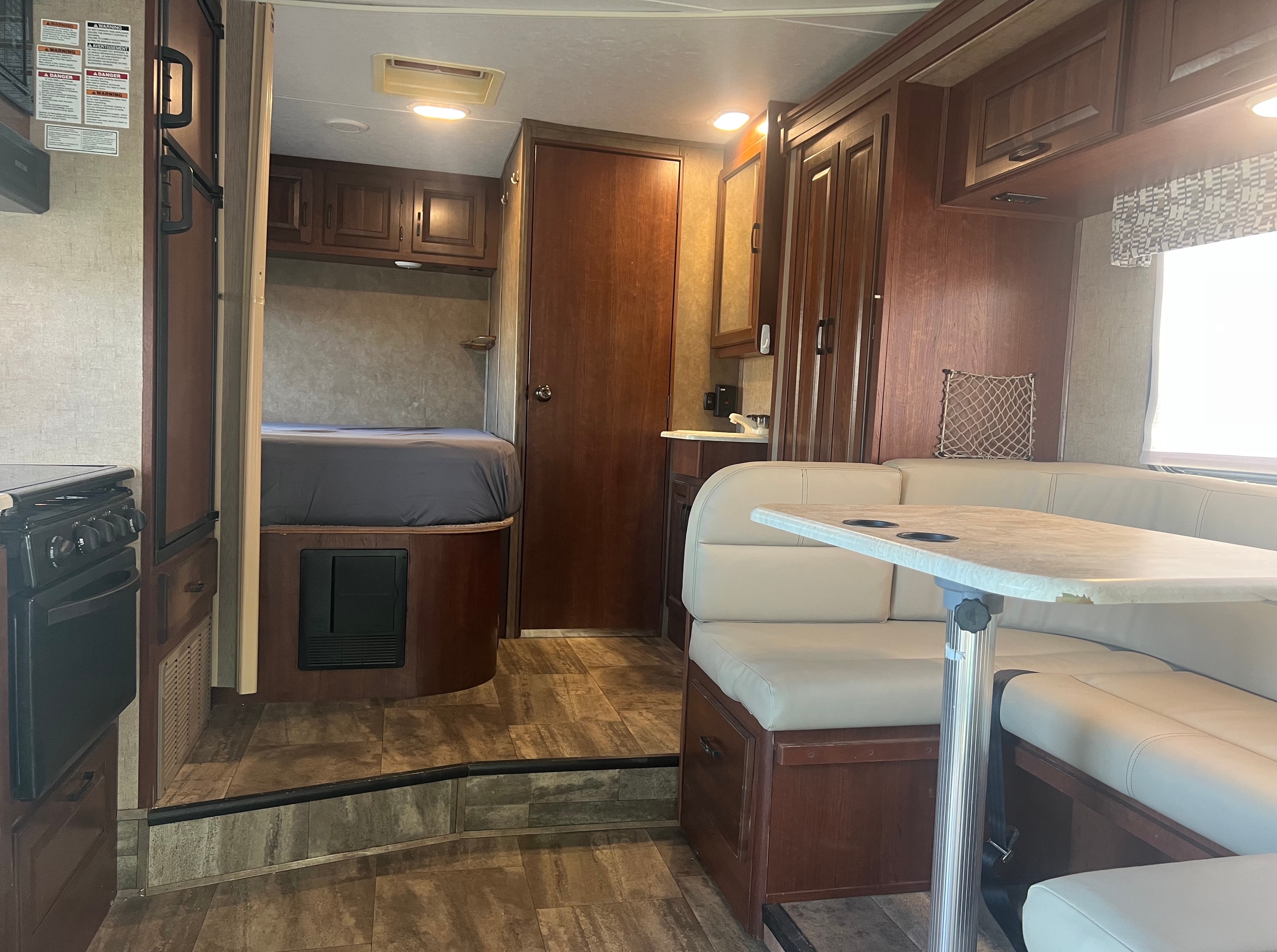 Fleet #C9 Class C with Dinette Slideout – Spacious Luxury for Families (Sleeps 4 Adults, 2 Children)