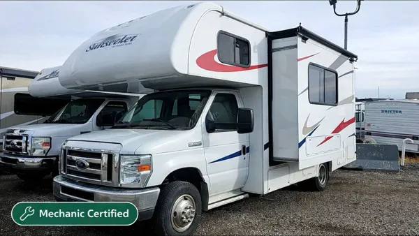 Fleet #C9 Class C with Dinette Slideout – Spacious Luxury for Families (Sleeps 4 Adults, 2 Children)