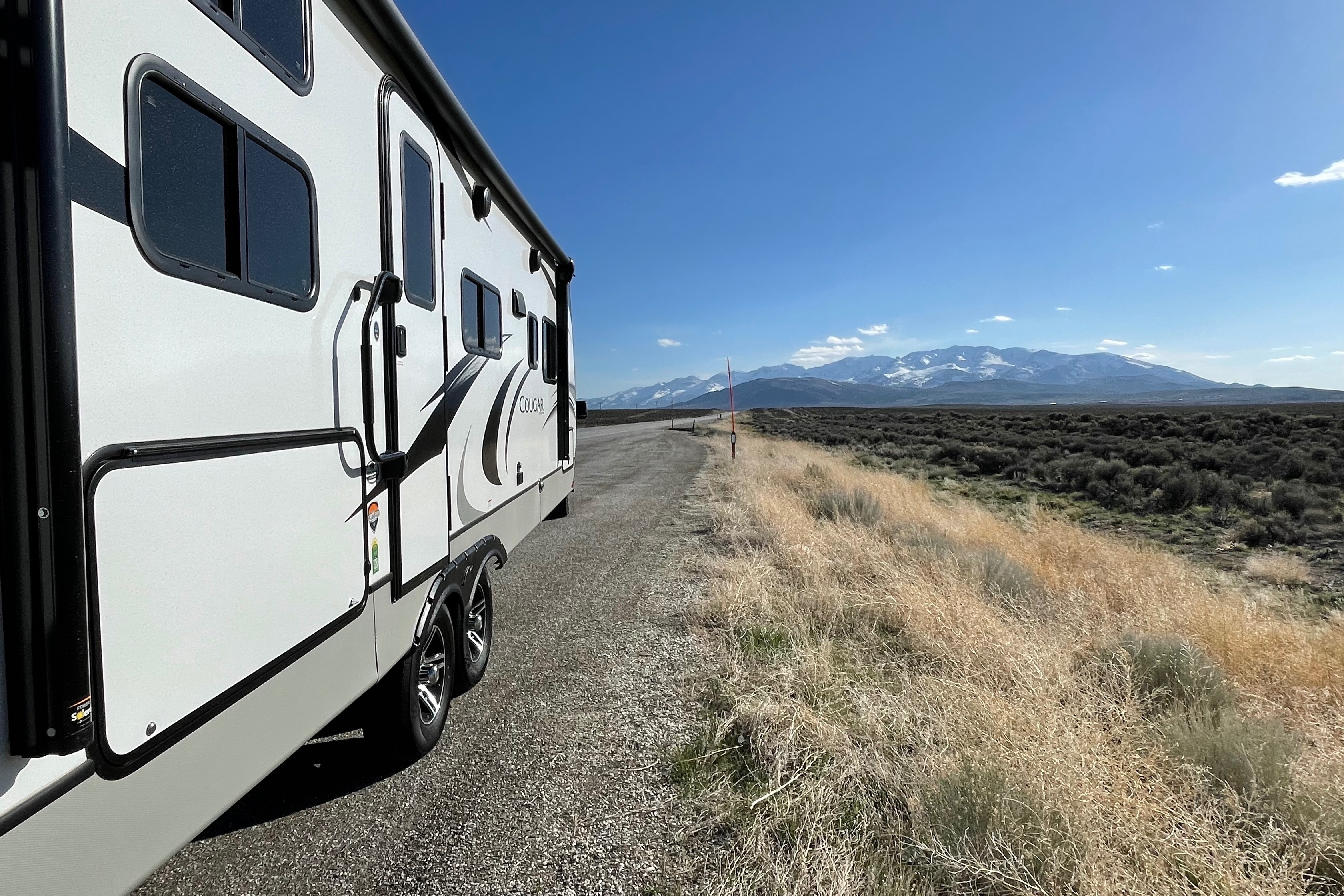30’ King Bed, Bunks, Huge Kitchen, Griddle, Kayaks, and more!!