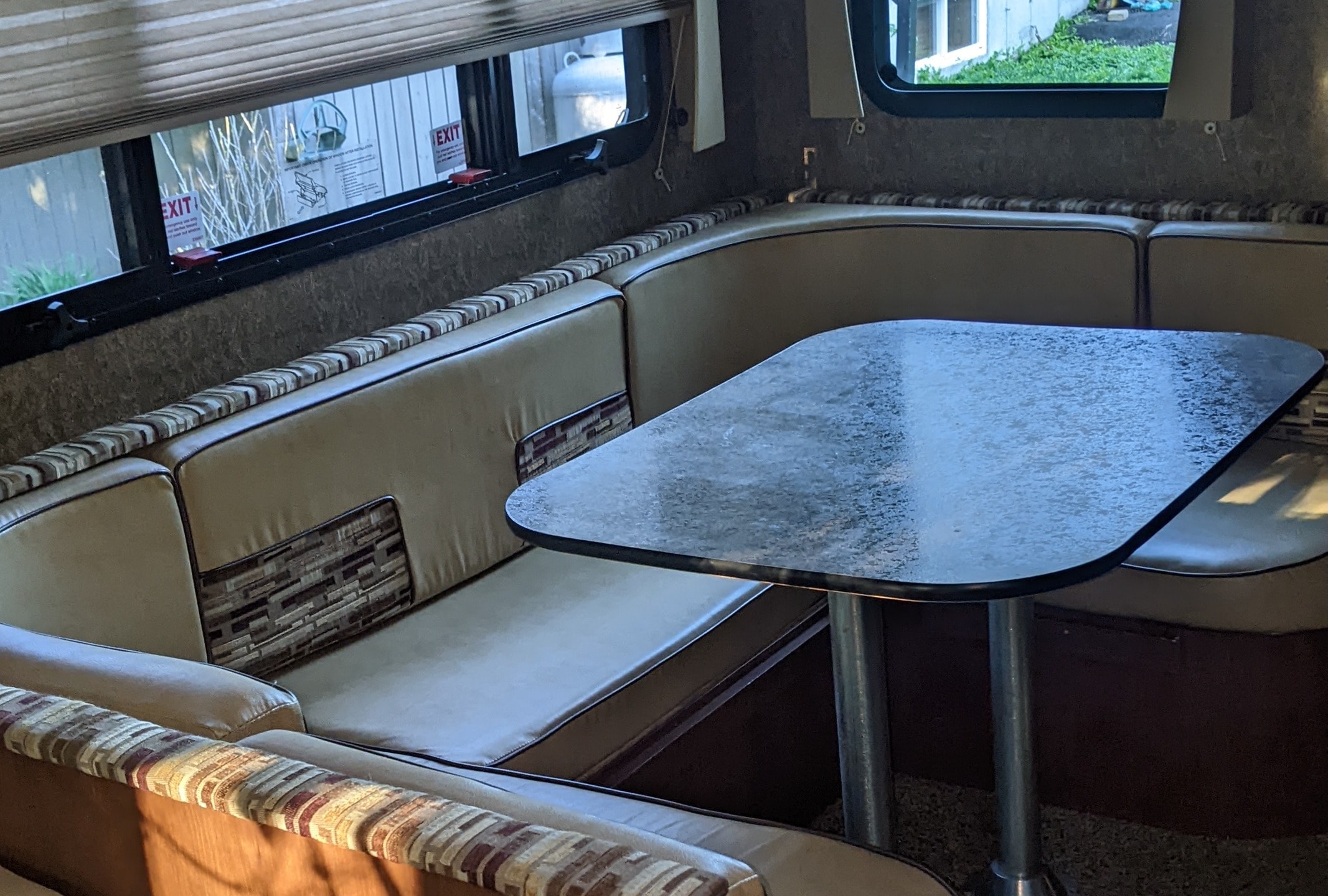 Benoit's Coachmen 263RLSKL KODIAK Travel Trailer
