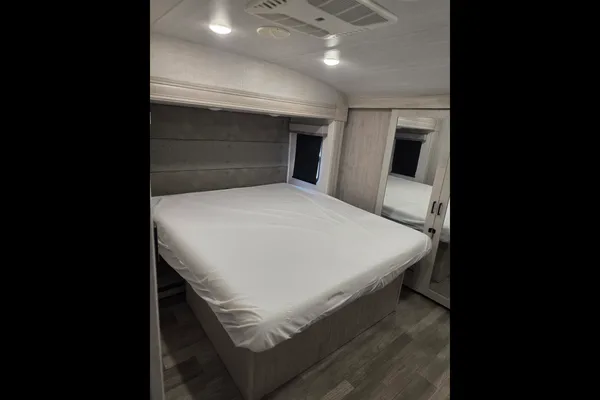Meet "Eve"- East to West Tandara Fifth Wheel