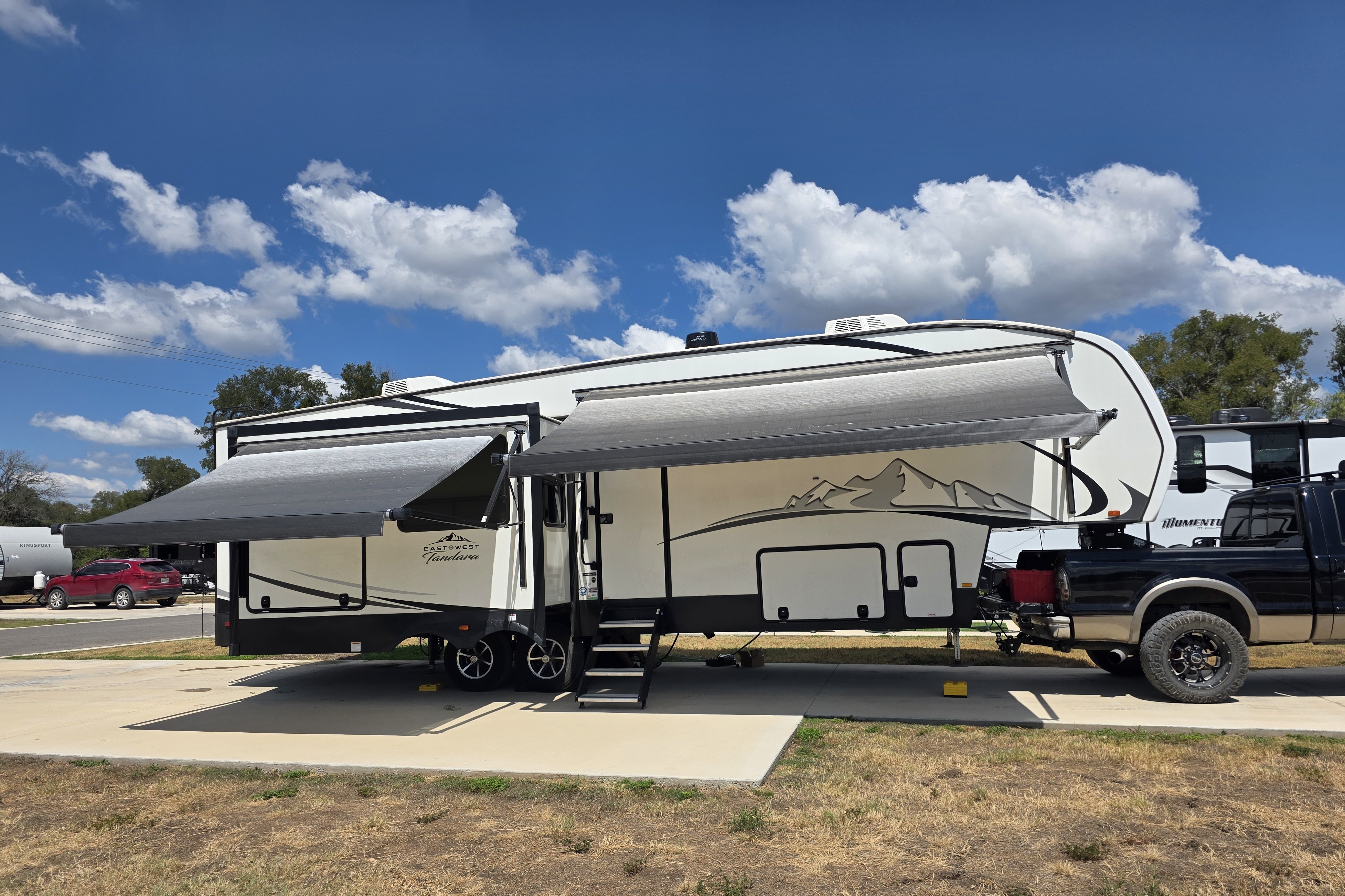 Meet "Eve"- East to West Tandara Fifth Wheel