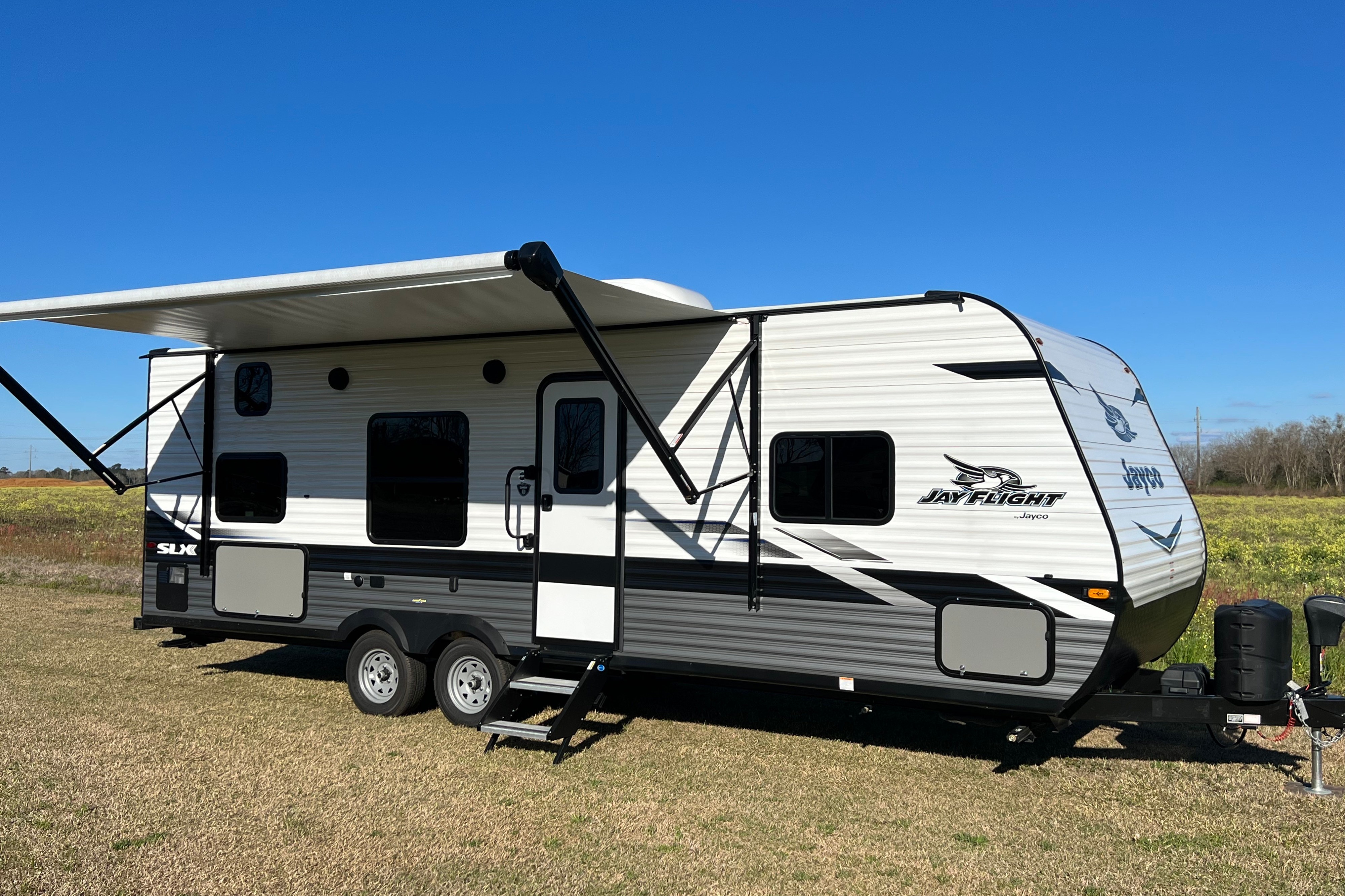 Hideaway RV rentals Fur baby friendly Jayco jay flight 264bh