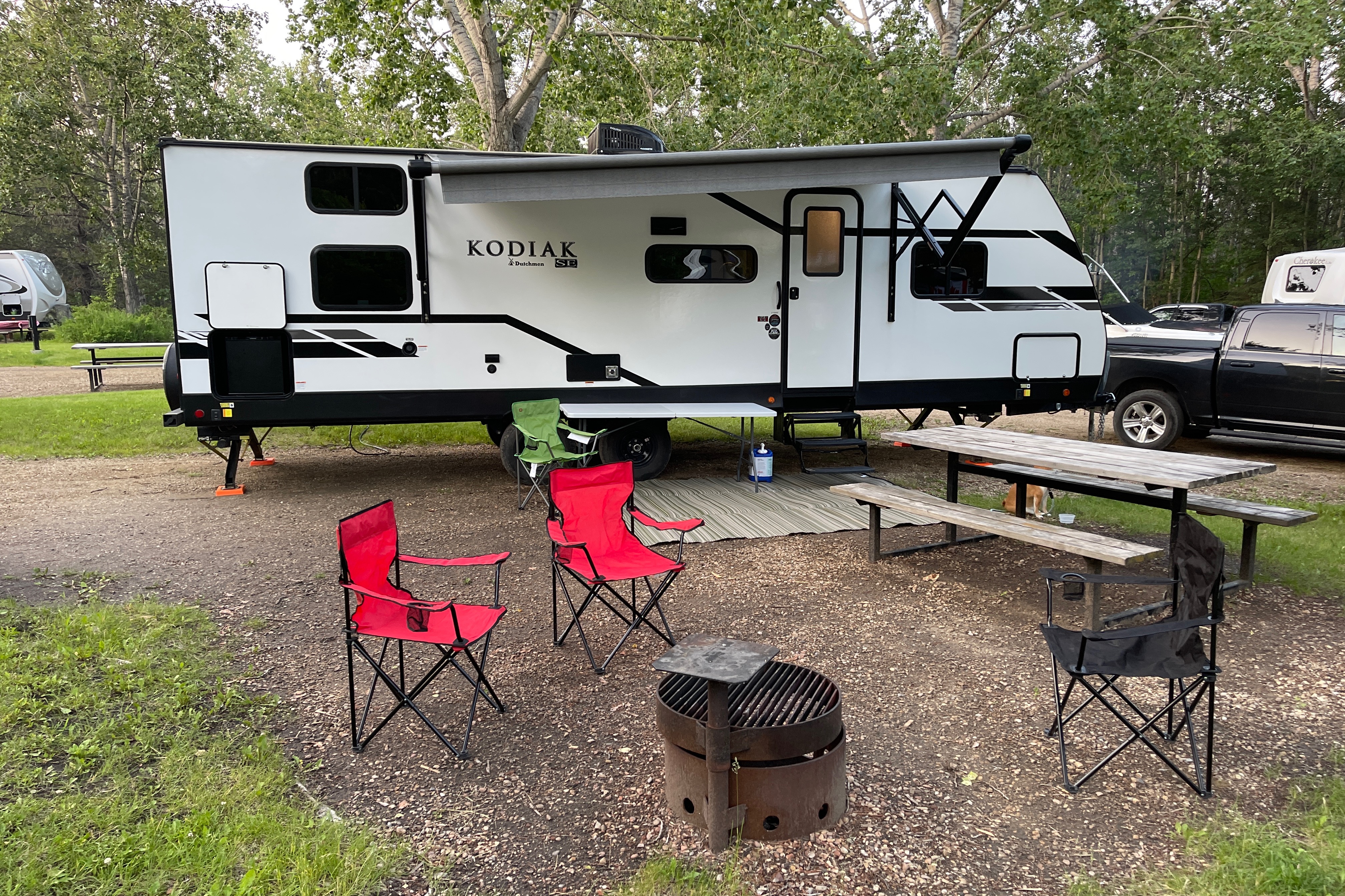 Dutchman Kodiak SE 27’ Bunkhouse Travel Trailer