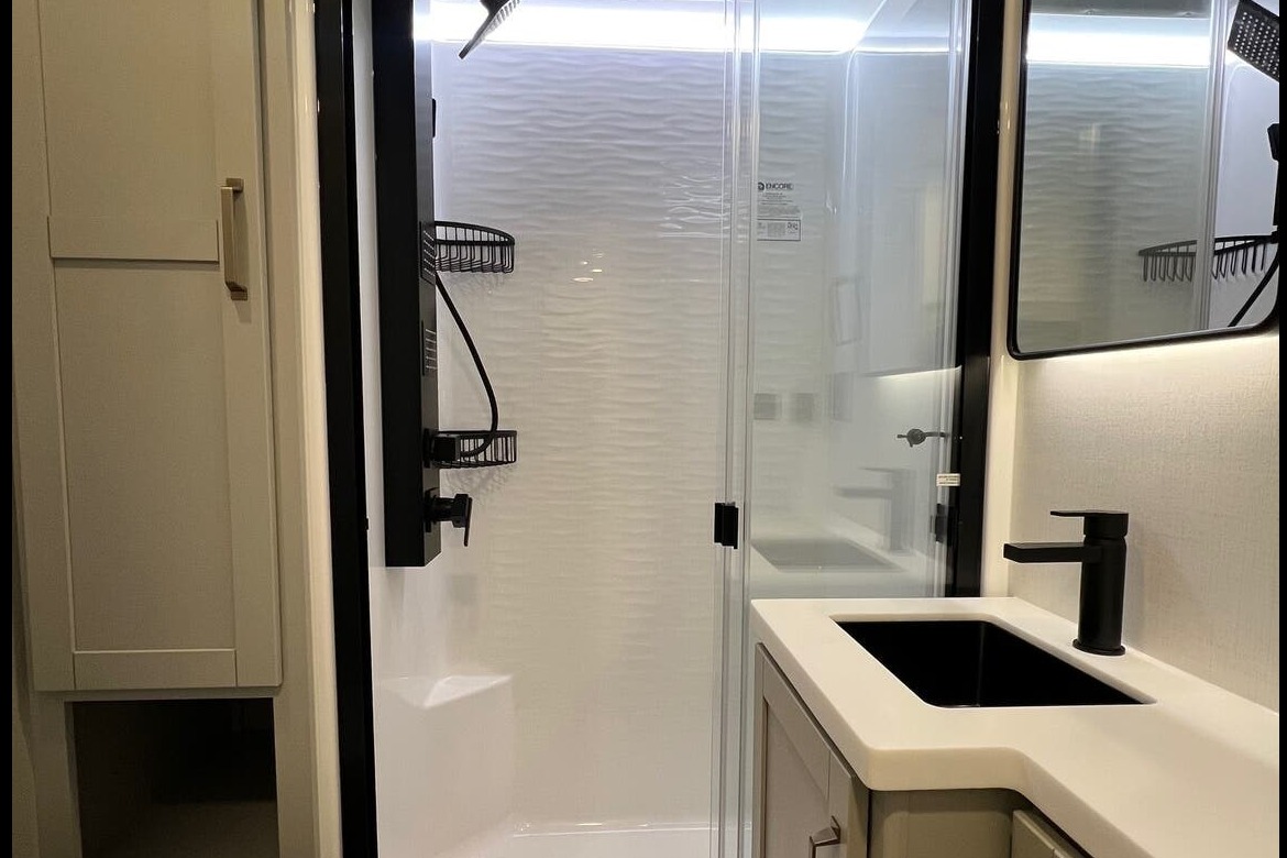 Scott's Brinkley 3610 Fifth Wheel