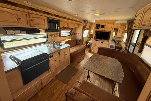Alyssa's Forest River Flagstaff 29BHSS Travel Trailer
