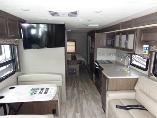 nancy's Thor Motor Coach Hurricane 29M Class A