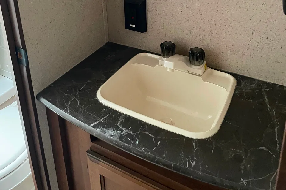 Cheryl's Jayco Jay Flight Travel Trailer