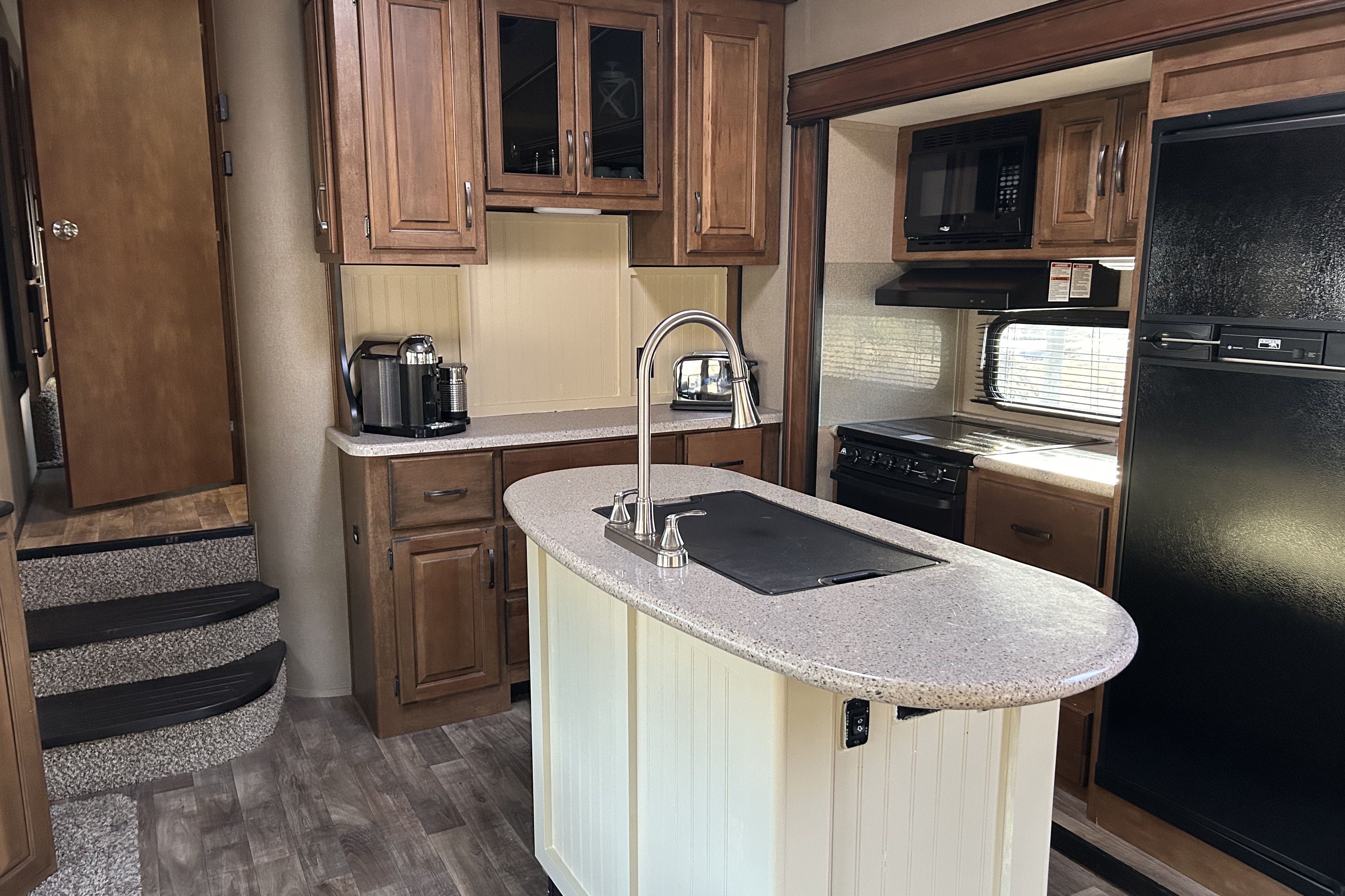 Grand Design Fifth Wheel on farm