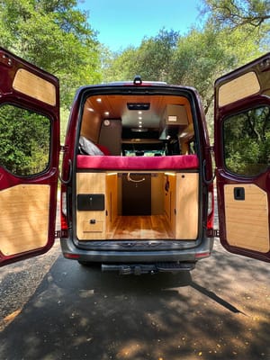 Scenic Vans' "The Shasta 2" - Unlimited Mileage