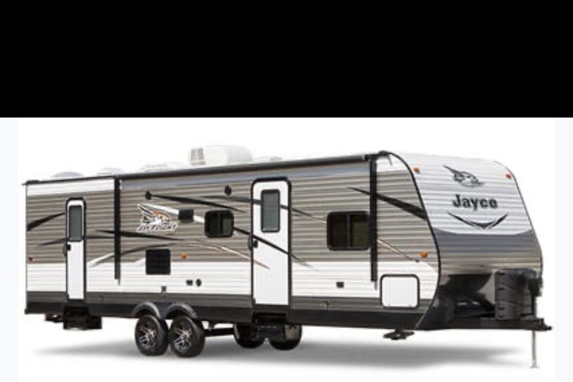 Liz and Jeff's Jayco 32BHDS Travel Trailer