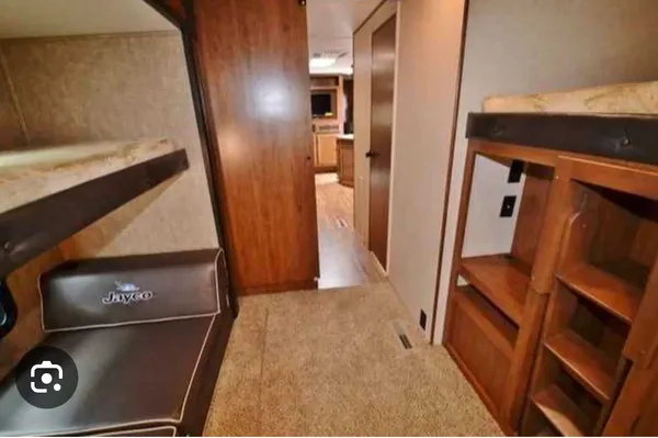 Liz and Jeff's Jayco 32BHDS Travel Trailer