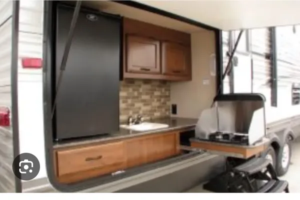 Liz and Jeff's Jayco 32BHDS Travel Trailer