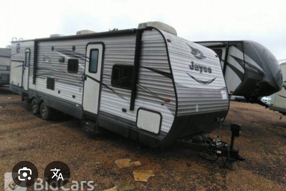 Liz and Jeff's Jayco 32BHDS Travel Trailer