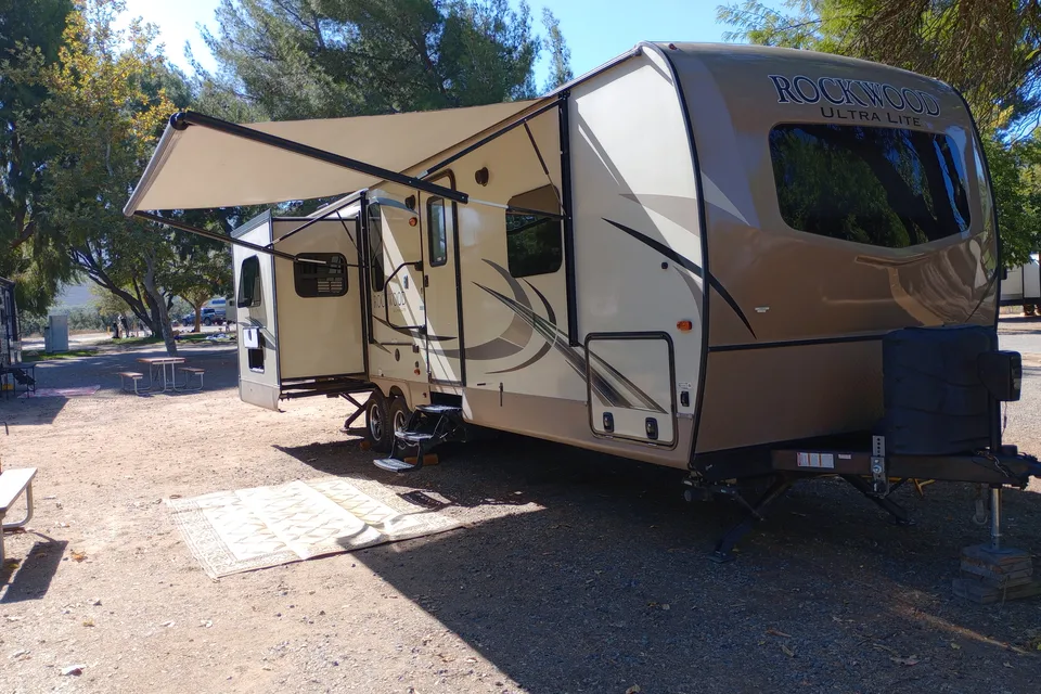 Joe's Forest River Rockwood ultra light Travel Trailer