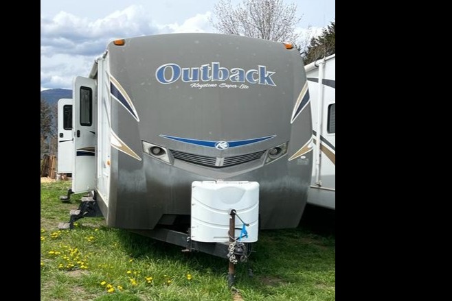 Outback Keystone Ultra Light Travel Trailer