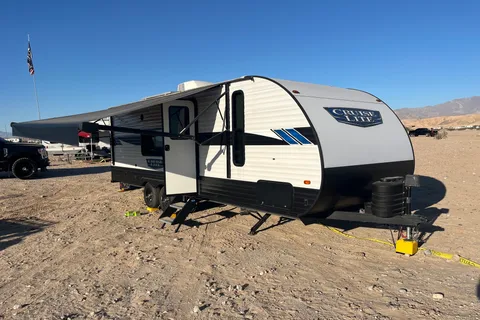 Brand New 29ft Forest River Salem Cruise Lite #IET002