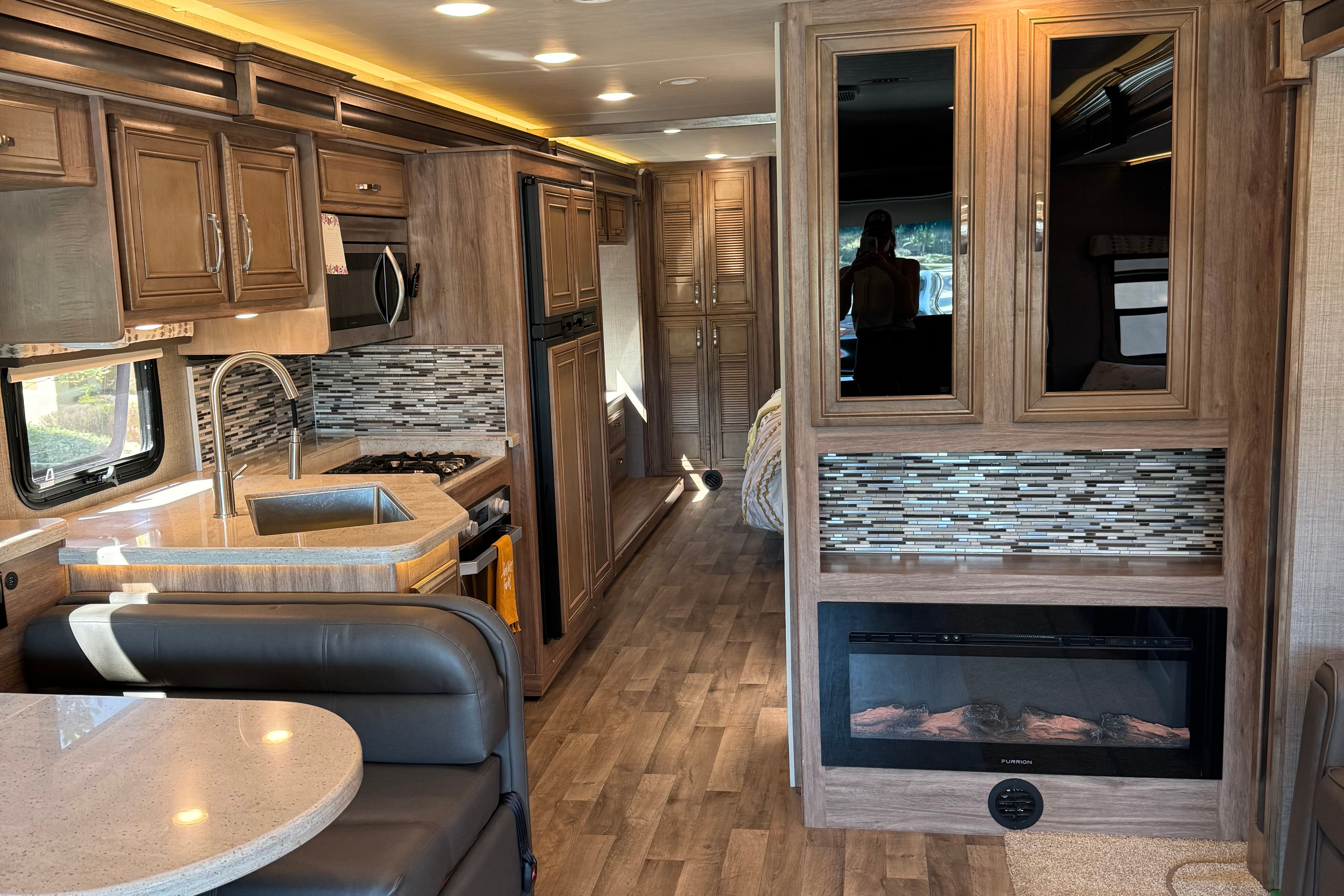 Wandering Wheels Jayco Precept Prestige Class A