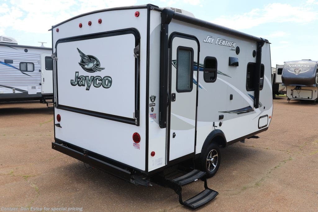 Frank's 2017 Jayco Jay Feather X17Z hybrid