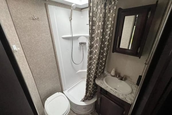 Frank's 2017 Jayco Jay Feather X17Z hybrid