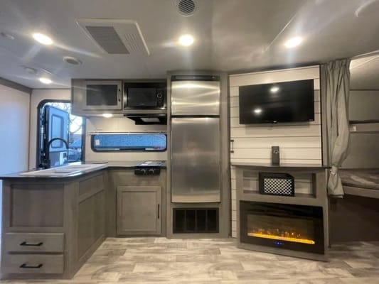 Alicia and David's Glamper Camper