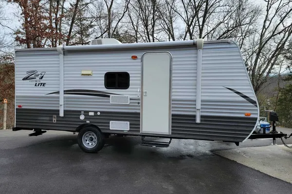 Bunkhouse *great location*