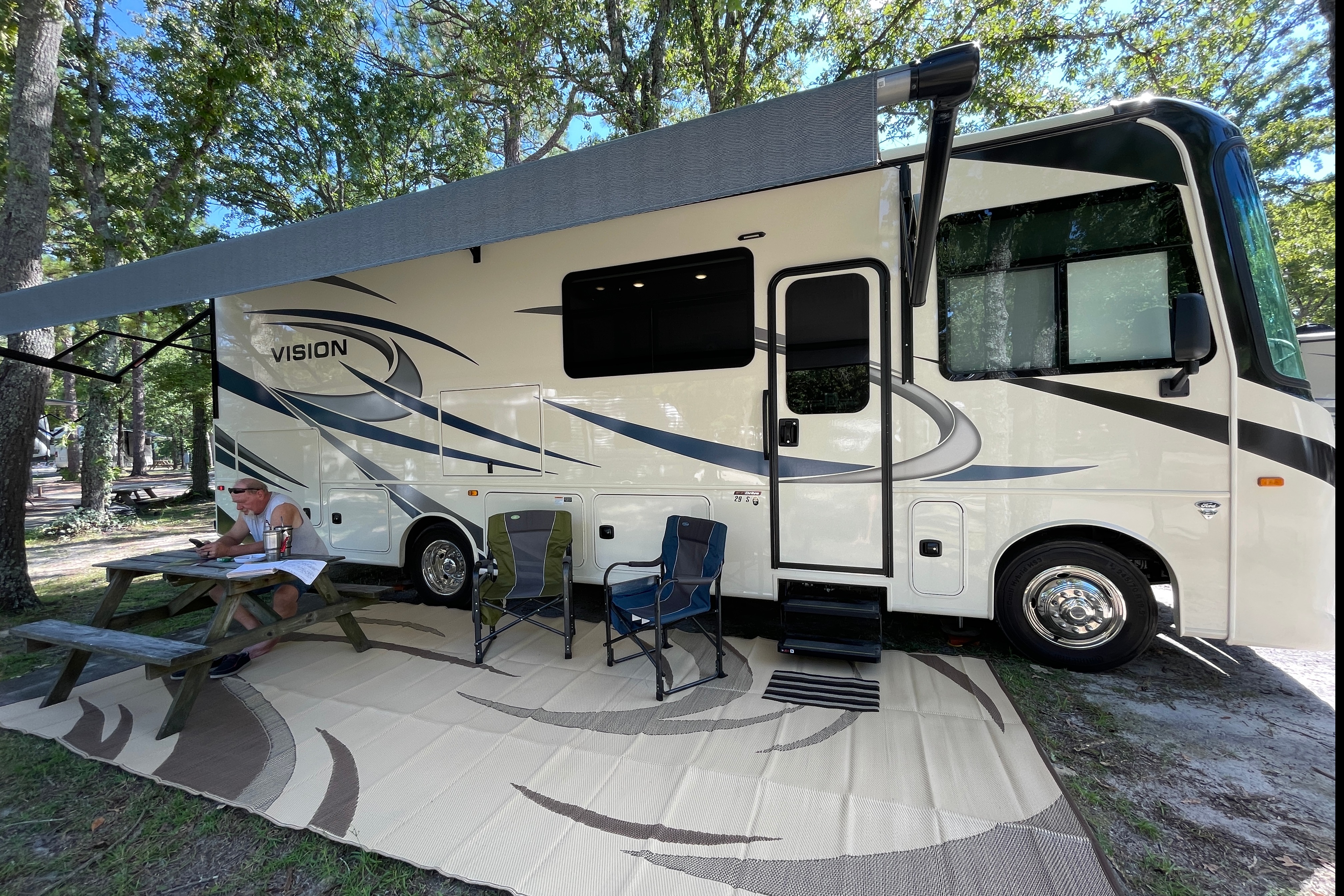 See-Scapes Entegra Vision 29S Class A