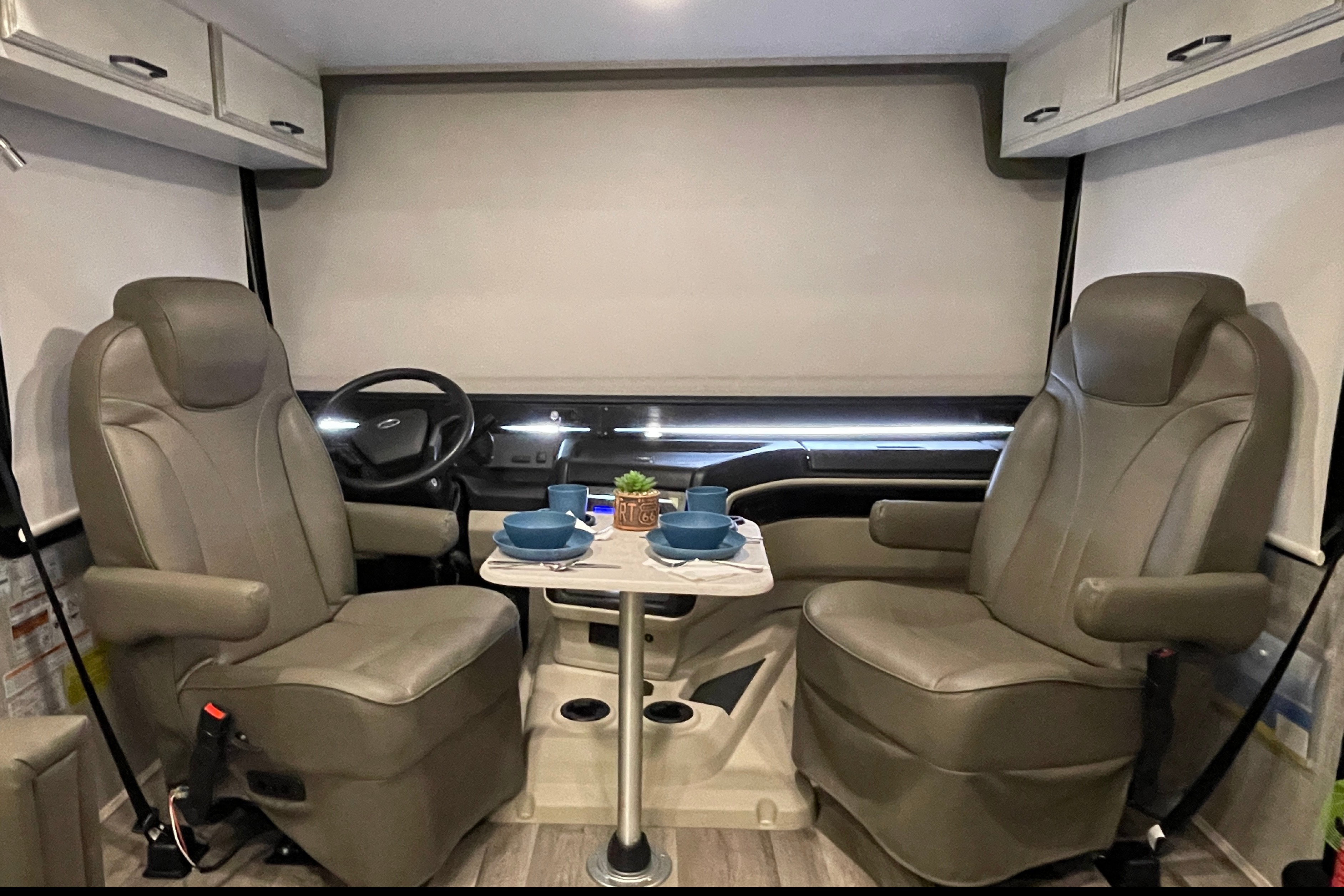 See-Scapes Entegra Vision 29S Class A