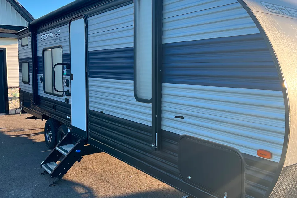  Forest River Cherokee grey wolf Travel Trailer