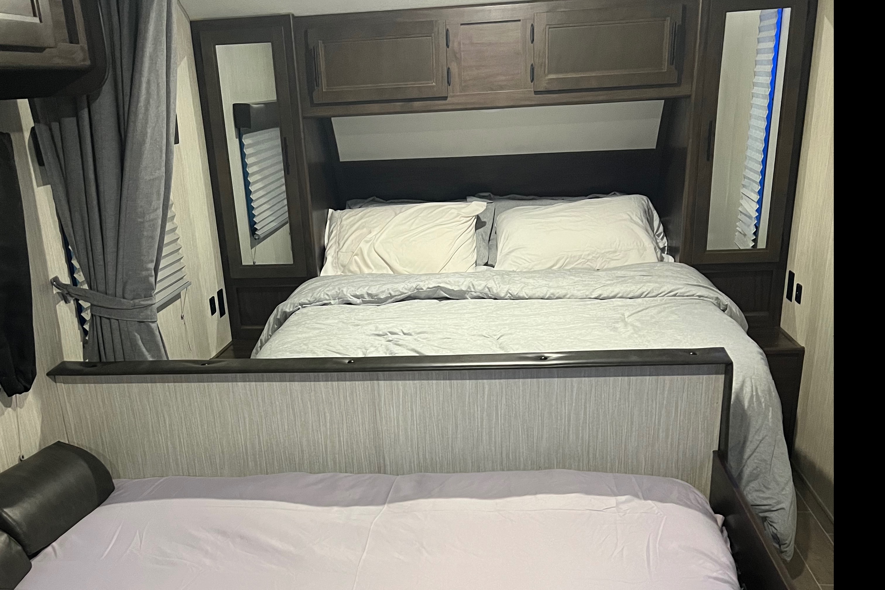  Forest River Cherokee grey wolf Travel Trailer