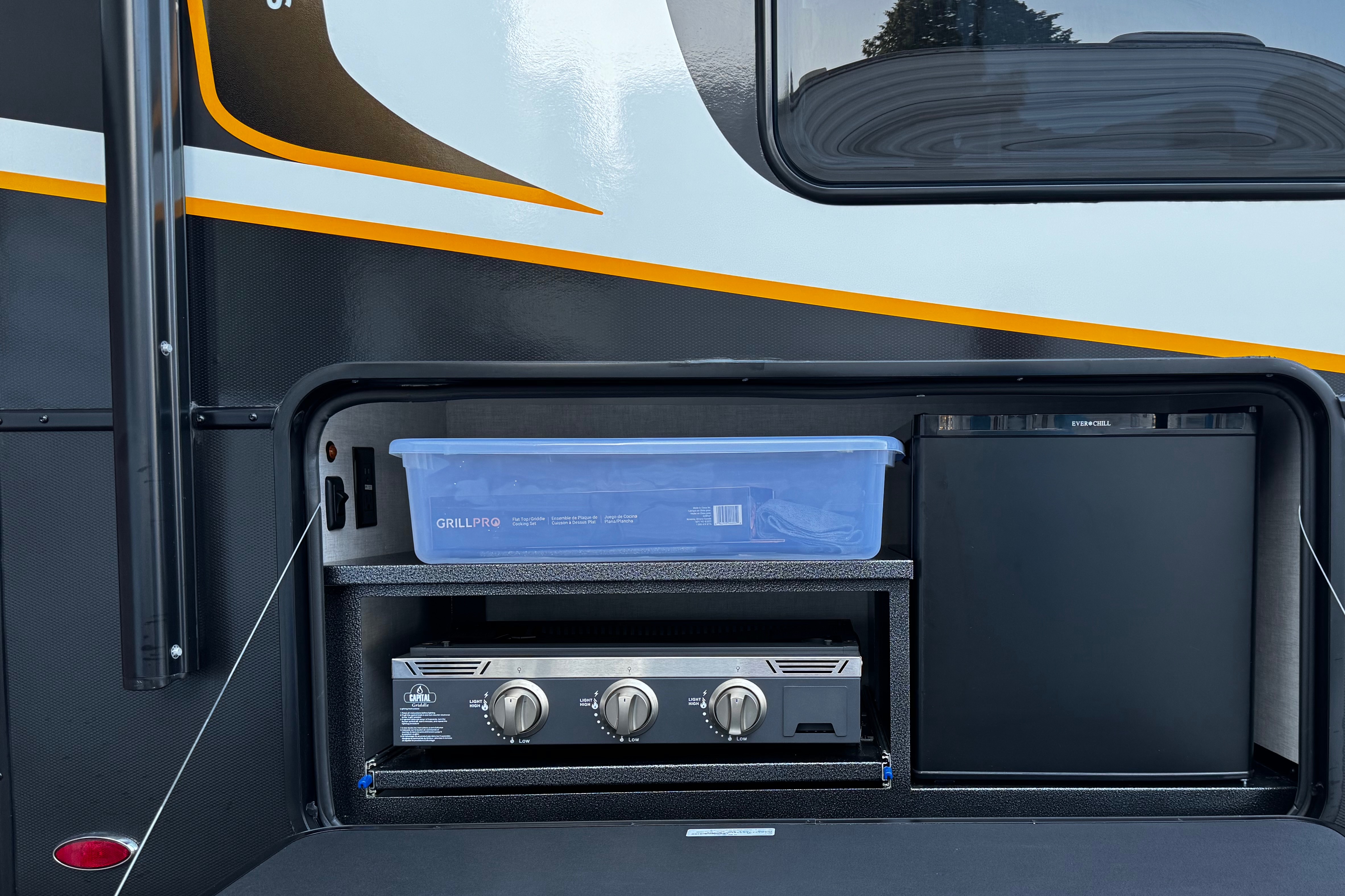 Ember Overland Travel Trailer