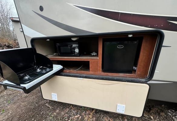 Derick's Evergreen Sun valley Travel Trailer
