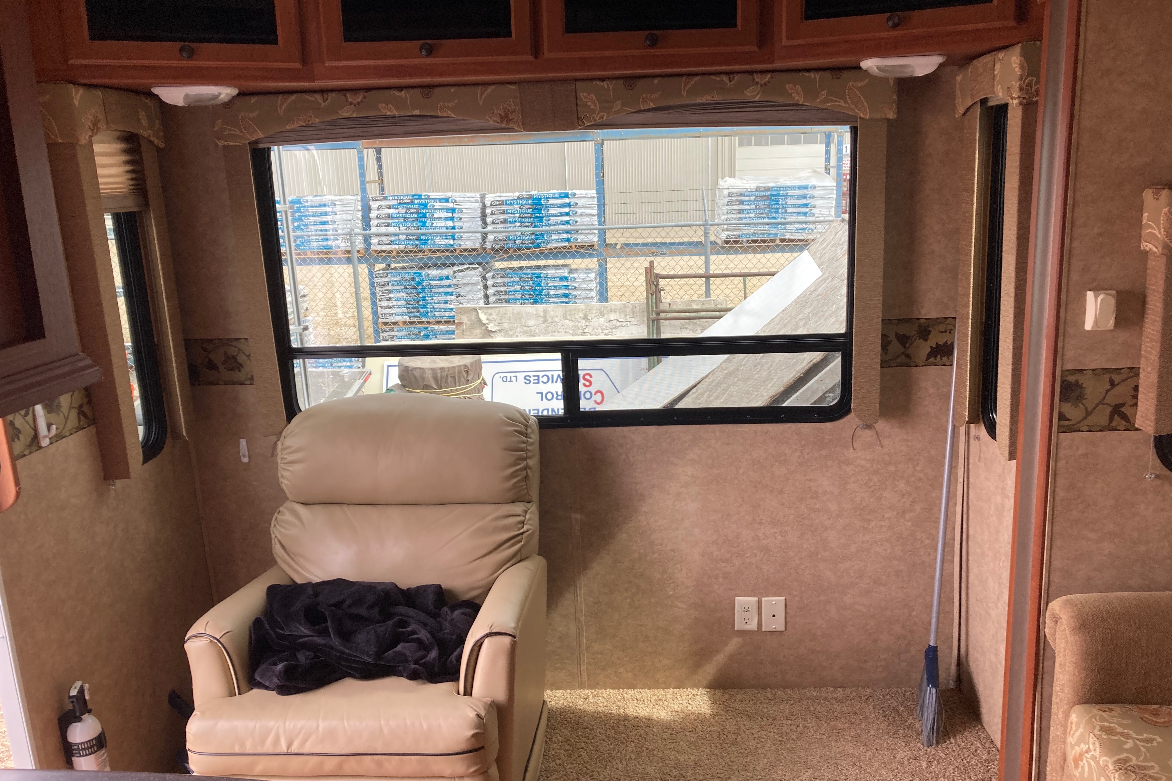 Bart's Heartland Elkridge Fifth Wheel