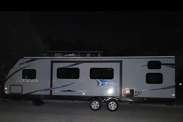 Catherine's Dutchmen Aerolite Travel Trailer