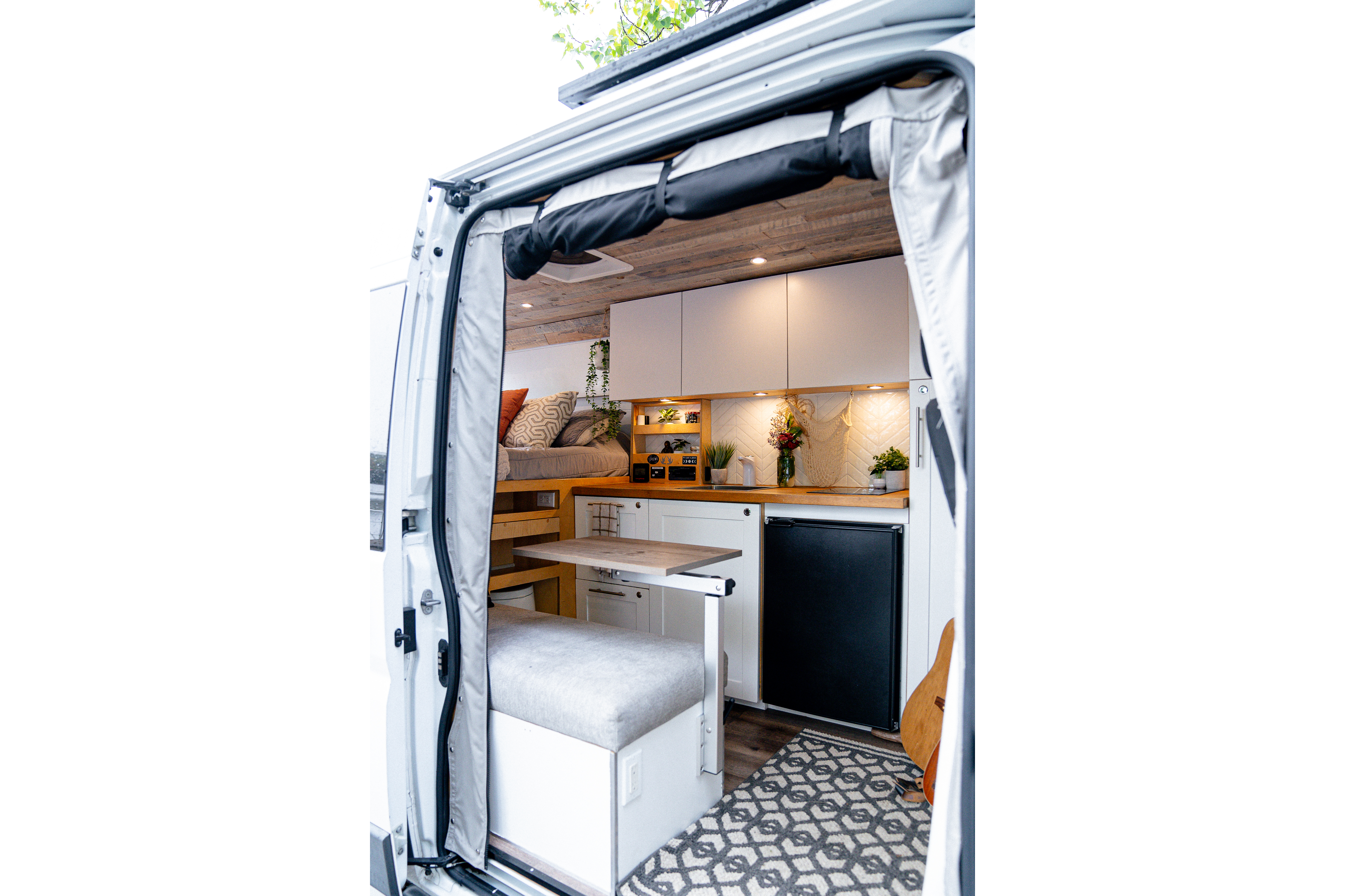 Victoria - Ram Promaster 2500 Classe B