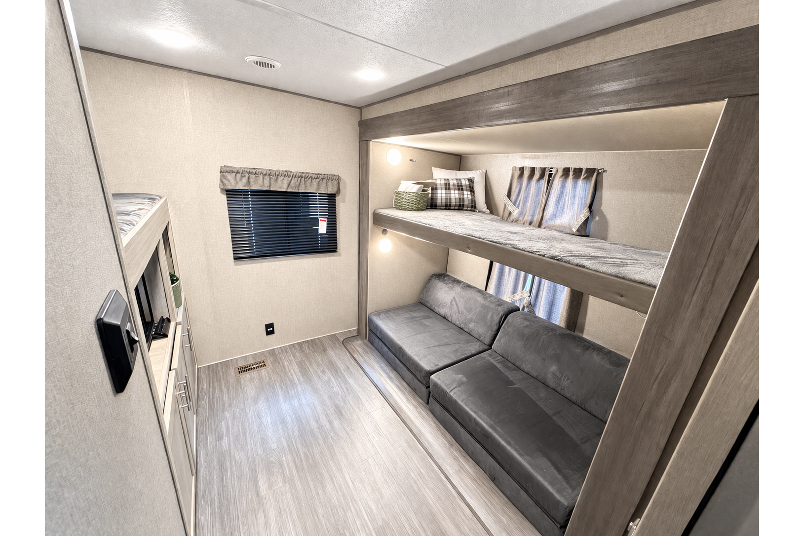 Meet "Priscilla" - Forest River Aurora Travel Trailer