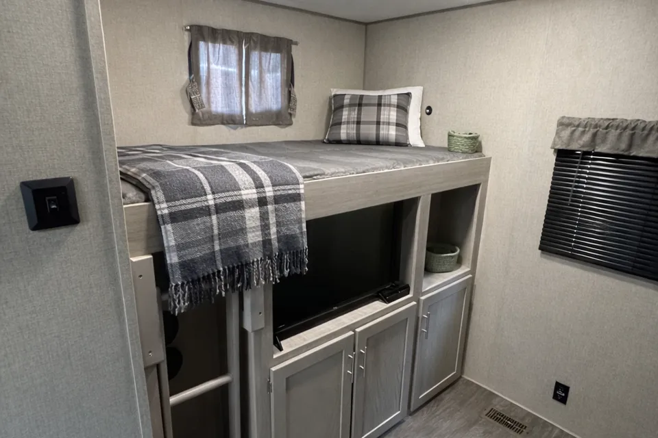 Meet "Priscilla" - Forest River Aurora Travel Trailer