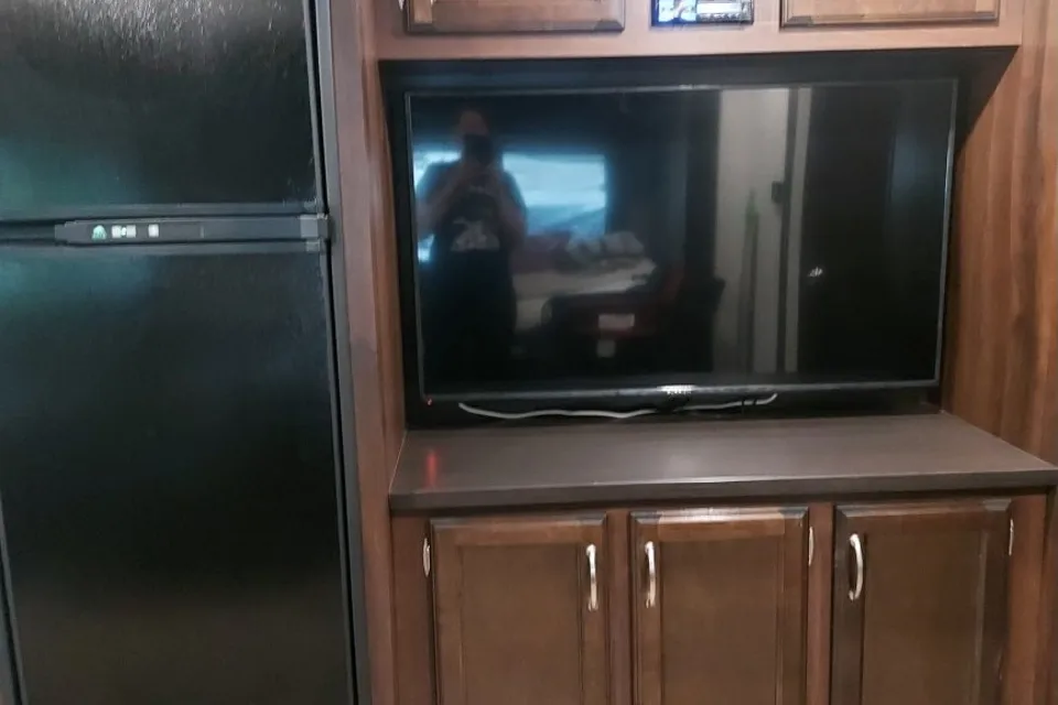 Mike's Jayco 284bhs Travel Trailer