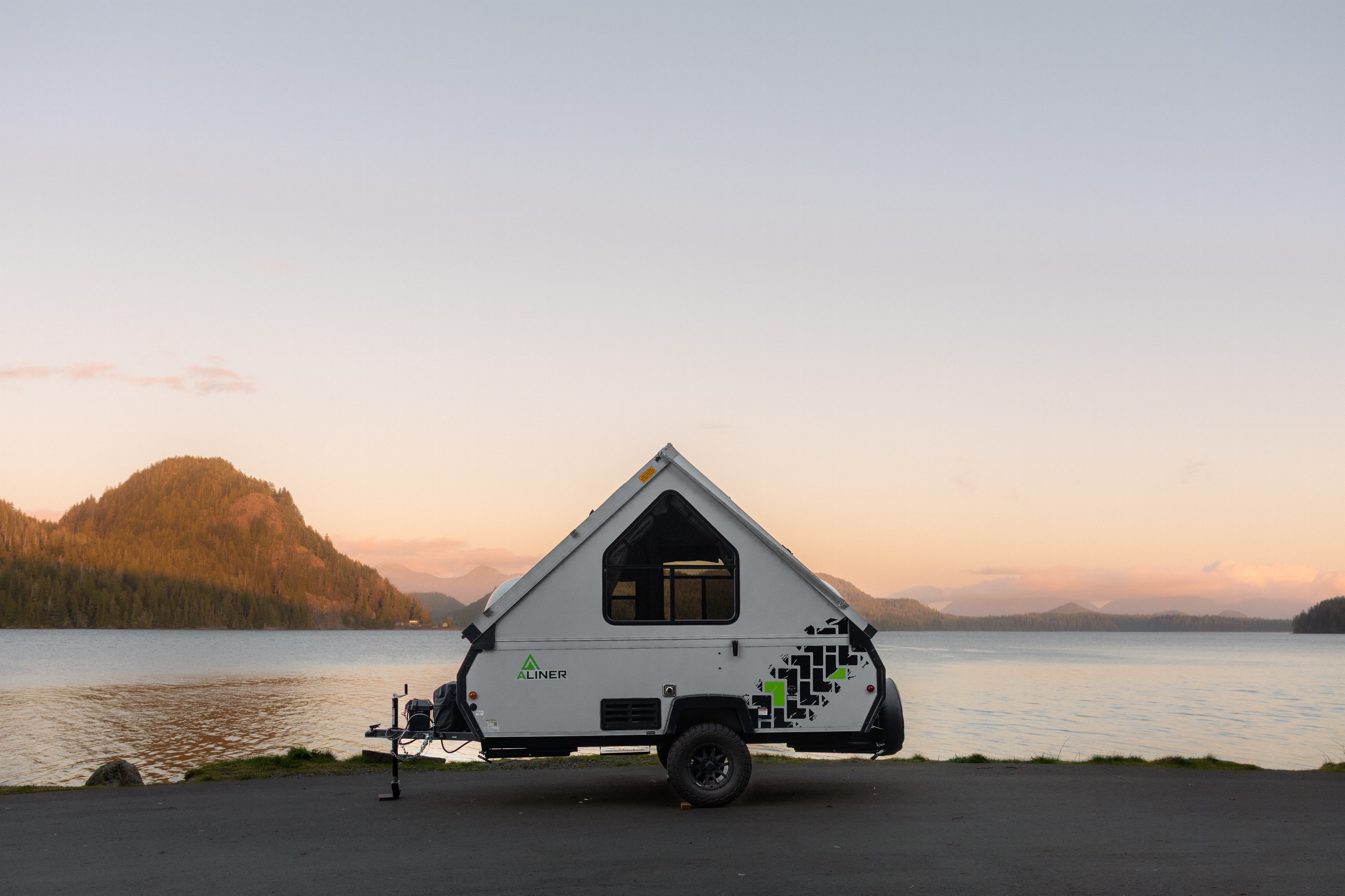 Coast Liner - 2026 Aliner Scout | Tofino/Ucluelet Delivery