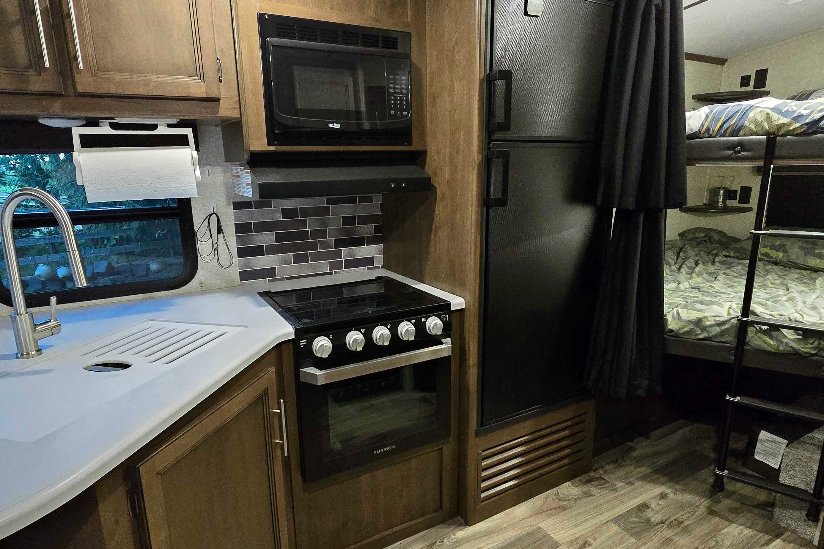 Campy Camper