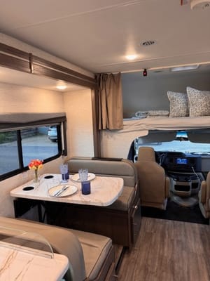 NEW 2025 28Z Thor Four Winds | Family Adventure Ready