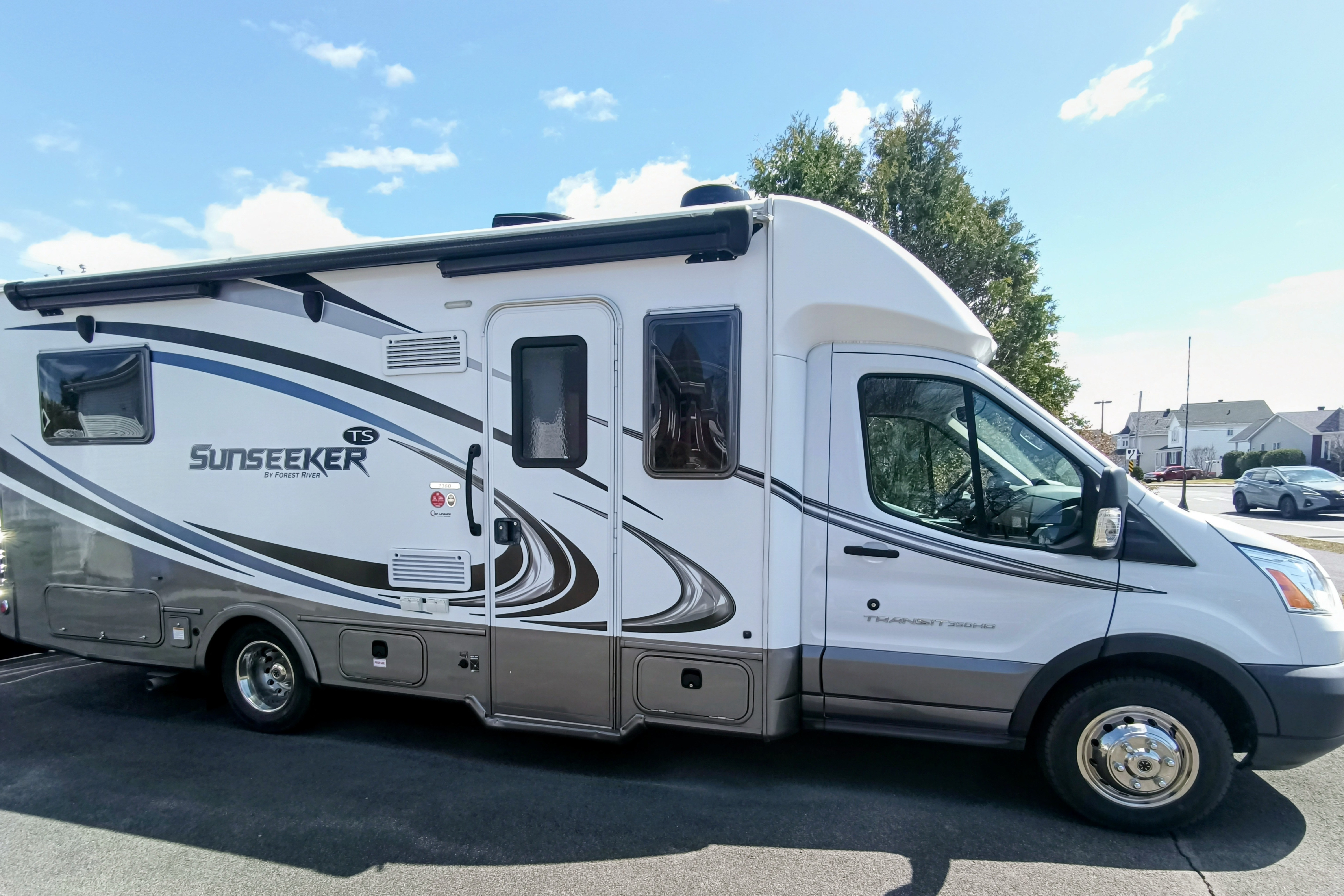 🌲 Évasion en Duo  - Confort Compact ! 🚐