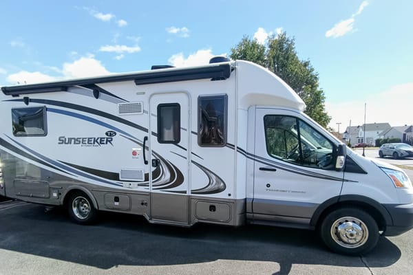 🌲 Évasion en Duo - Confort Compact ! 🚐