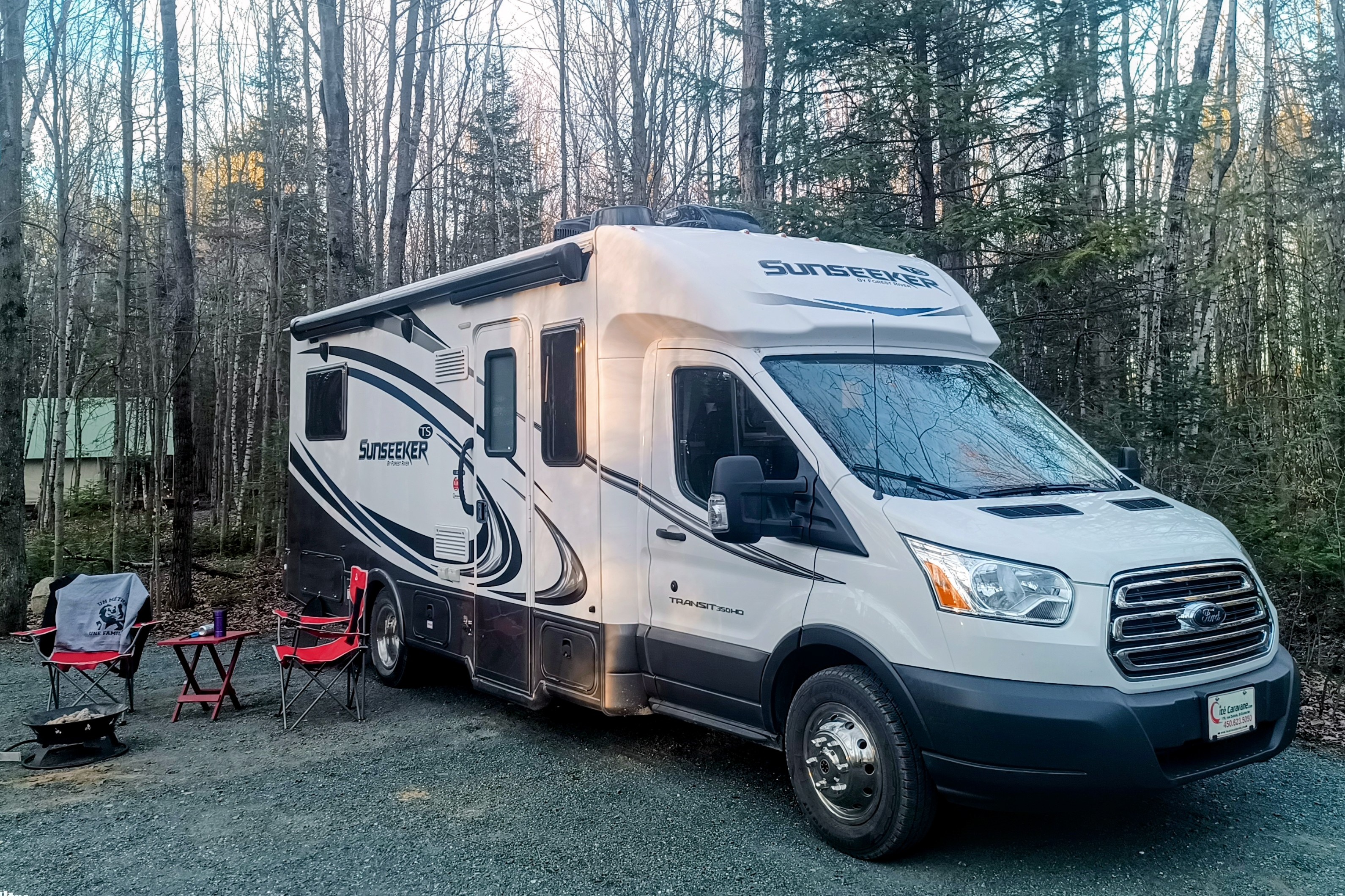 🌲 Évasion en Duo  - Confort Compact ! 🚐