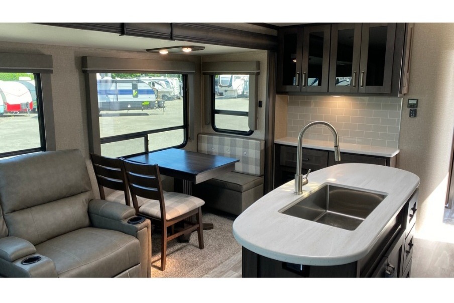 Mihael's GDReflection Travel trailer