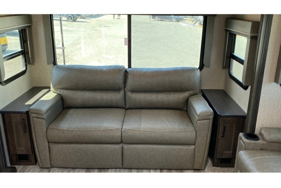 Mihael's GDReflection Travel trailer